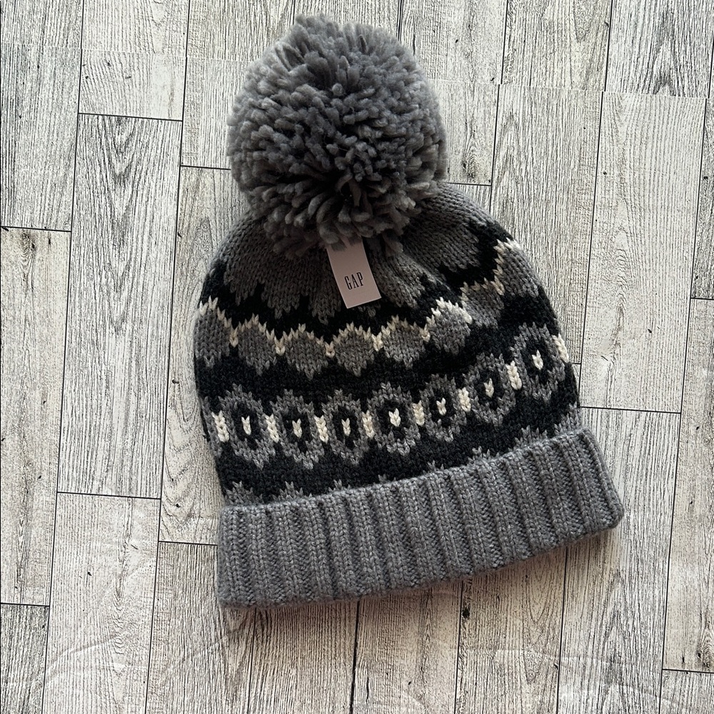 GAP fair-isle Beanie with Pom-Pom
